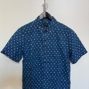 Club Monaco Navy Pattern shirt button down short sleeve